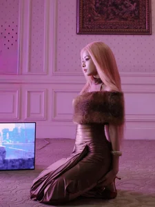Exploring the Elegant Legacy of Vietnam's Top Beauty Icons - image 5