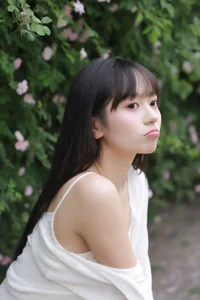 Elegant Portraiture in YiTuYu Art Language Vol.6967 Featuring Yan Yun Lin - image 7