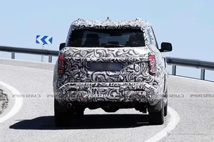Leaked 2027 Mitsubishi Pajero Design Reveals Bold, Boxy Look - image 1
