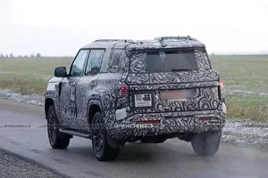 Leaked 2027 Mitsubishi Pajero Design Reveals Bold, Boxy Look - image 8