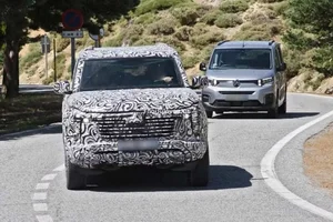 Leaked 2027 Mitsubishi Pajero Design Reveals Bold, Boxy Look - image 7