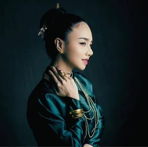 The Talented and Beautiful Wife of Director Victor Vu - image 1