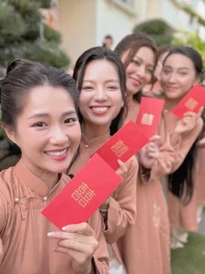 Vietnamese Star Midu’s Elegant Wedding: A Star-Studded Celebration - image 3