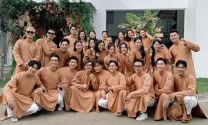 Vietnamese Star Midu’s Elegant Wedding: A Star-Studded Celebration - image 1