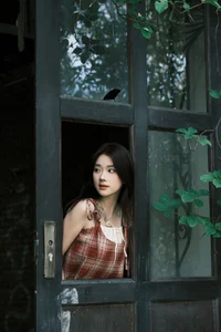 YiTuYu Art Language Vol.7460: Captivating Portraits of To Xiao Bei - image 24