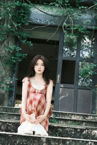 YiTuYu Art Language Vol.7460: Captivating Portraits of To Xiao Bei - image 23