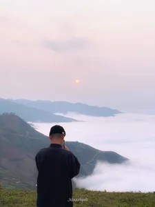 The Ultimate Ta Xua Travel Gallery: Majestic Peaks and Golden Hours at Khe Cai - image 8