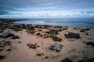 The Mysterious Desert Village Where Residents Never Lock Their Doors - image 8