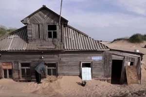 The Mysterious Desert Village Where Residents Never Lock Their Doors - image 9