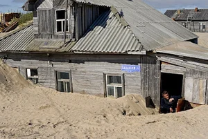 The Mysterious Desert Village Where Residents Never Lock Their Doors - image 3