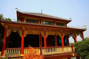 Discovering Hang Pagoda: A Hidden Spiritual Sanctuary in Hong Linh Mountain - image 8