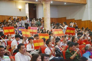 Dien Bien Hosts Vibrant 'I Love My Country's Sea and Islands' Contest - image 0