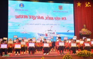 Dien Bien Hosts Vibrant 'I Love My Country's Sea and Islands' Contest - image 4