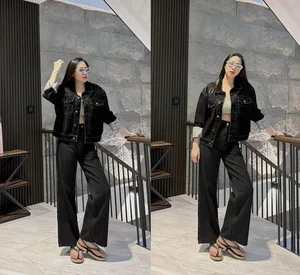 Balancing Luxury and Motherhood: Embracing the Simple Mom Life - image 5