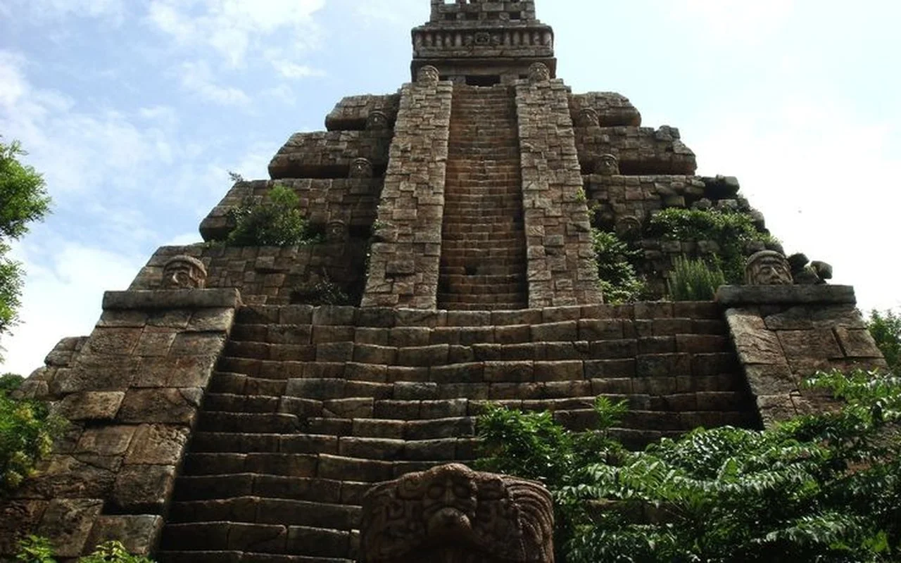Decoding the Enigmatic Mysteries Found Within Ancient Monuments and Historical Relics