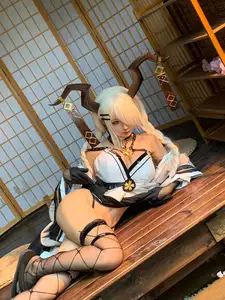 Coser Chunmomo Captivates in Alluring Part03 (65P) Photoshoot - image 4