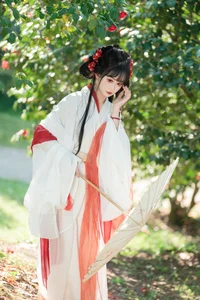 Hanfu Elegance Amidst Camellias YiTuYu Vol.8881 Jiao Yi Zhi Sui Sui - image 24