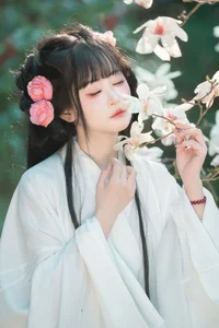 Hanfu Elegance Amidst Camellias YiTuYu Vol.8881 Jiao Yi Zhi Sui Sui - image 18