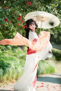 Hanfu Elegance Amidst Camellias YiTuYu Vol.8881 Jiao Yi Zhi Sui Sui - image 4