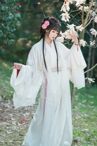Hanfu Elegance Amidst Camellias YiTuYu Vol.8881 Jiao Yi Zhi Sui Sui - image 6