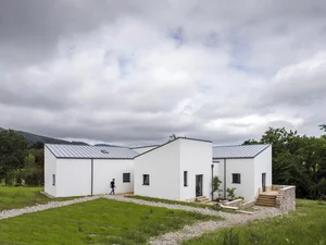 Innovative 5-Block Sustainable Home Design for Multi-Generational Living and Energy Efficiency - image 12