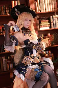 Shui Miao Aqua's Stunning Navia Cosplay: Genshin Impact Elegance in a Grand Library - image 12