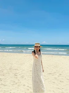 Hồng Diễm: The Art of Sophisticated Charm Without the Need for Bikini Shots - image 2