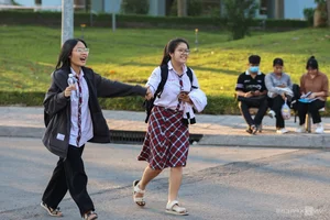 A Record-Breaking 94,000 Students Compete for Early University Admissions - image 11