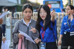A Record-Breaking 94,000 Students Compete for Early University Admissions - image 0