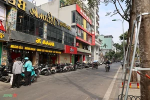 Hanoi Launches Third Pedestrian Food Street: A New Culinary Landmark for Vietnam Tourism - image 7