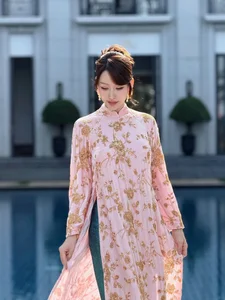 Singer Min Captivates in Traditional Ao Dai for the Lunar New Year - image 9
