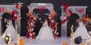 A Rare and Beautiful Celebration: Three Sisters Share a Triple Wedding Day - image 1