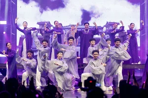 Modern Beats Meet Traditional Roots: 4 Standout Performances from the ‘Anh Trai’ Reality Show - image 5