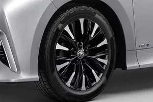 2026 Toyota Alphard HEV Smart Debuts in Southeast Asia: Luxury Hybrid Performance Starting at $115,000 - image 1