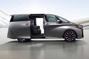 2026 Toyota Alphard HEV Smart Debuts in Southeast Asia: Luxury Hybrid Performance Starting at $115,000 - image 2