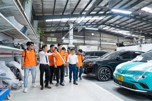 Gen Z and the Future of Electric Vehicles: Hands-On Engineering at HUTECH - image 5