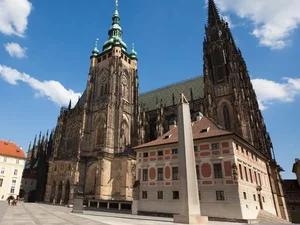 Majestic History: Exploring the World’s Largest Ancient Castle - image 4
