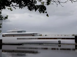 Inside the World of Billionaire Superyachts: Ultimate Luxury and Maritime Engineering - image 0