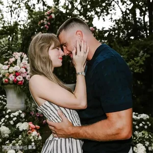 Taylor Swift’s Domestic Bliss: Cooking and Baking at Home After Marriage - image 0