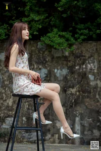 Elegant Forest Girl Wanping: A Stunning IESS Photography Collection Exploring Nature and Fashion Aesthetics - image 15