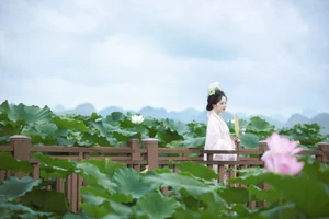 Artistic Expression in YiTuYu Art Language Vol.7380 Starring Shen Shi Si - image 3