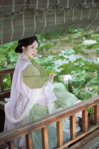 Artistic Expression in YiTuYu Art Language Vol.7380 Starring Shen Shi Si - image 22