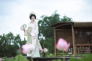 Artistic Expression in YiTuYu Art Language Vol.7380 Starring Shen Shi Si - image 13