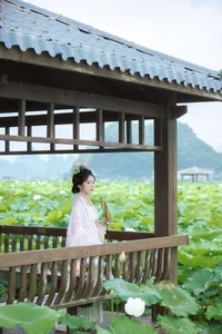 Artistic Expression in YiTuYu Art Language Vol.7380 Starring Shen Shi Si - image 24