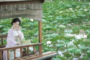 Artistic Expression in YiTuYu Art Language Vol.7380 Starring Shen Shi Si - image 4