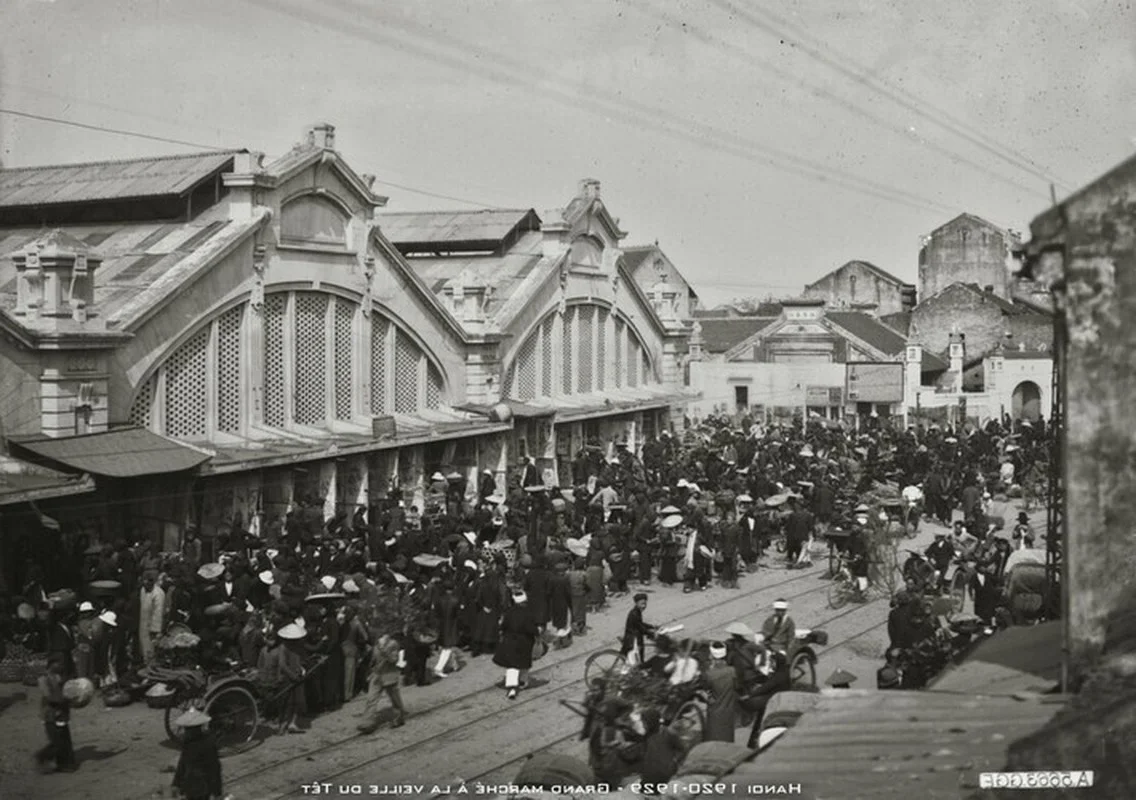 Nostalgic Photos of Traditional Tet Holiday Markets in Ancient Vietnam