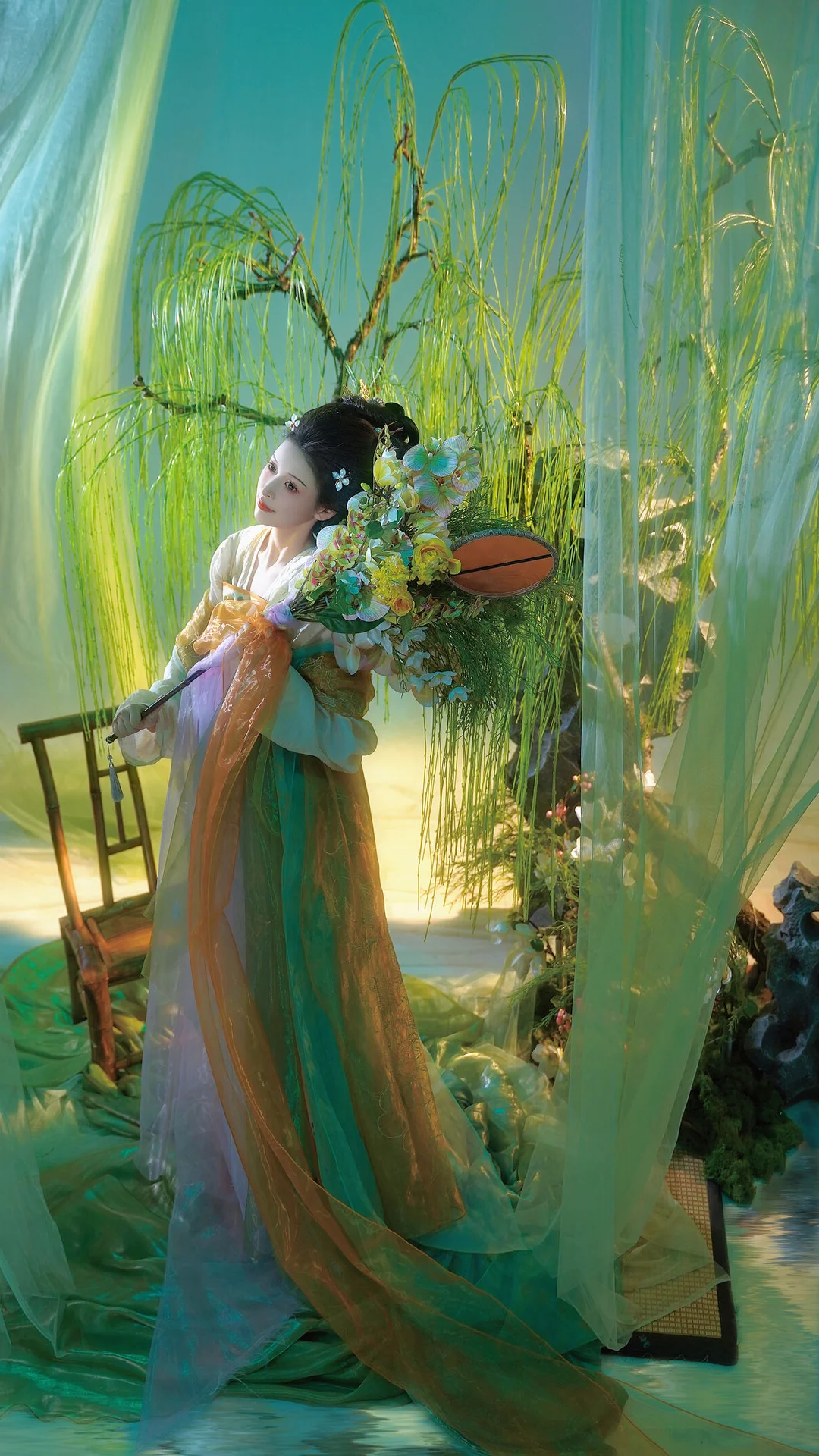 Elegant Spring Hanfu Portrait Collection: Qi Miao Wei Wei VV in YiTuYu Art Language Vol.9057 - Artistic Indoor Traditional Fashion Photography