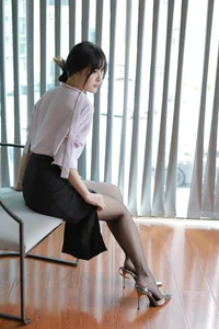IESS Wanping Professional Office Black Silk Fashion Gallery - image 31