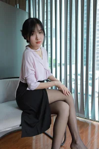 IESS Wanping Professional Office Black Silk Fashion Gallery - image 62