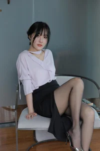 IESS Wanping Professional Office Black Silk Fashion Gallery - image 55